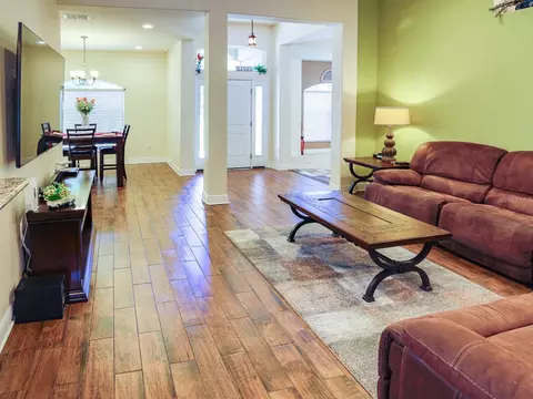 Living - 4305 Old Bartow Eagle Lake Rd, Bartow, FL 33830 photo 4 of 4