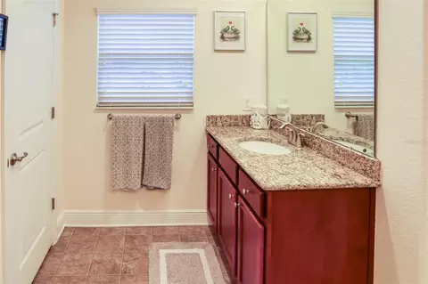 Bath - 4305 Old Bartow Eagle Lake Rd, Bartow, FL 33830 photo 2 of 5