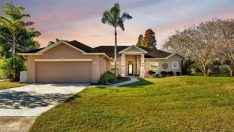 6760 Englelake Dr, Lakeland, FL 33813