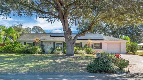 105 Owen Cir S, Auburndale, FL 33823