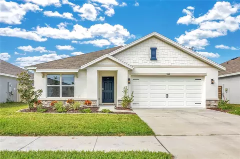 3609 Forest Path Dr, Plant City, FL 33565