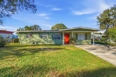 524 Victoria Blvd, Auburndale, FL 33823