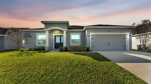 5809 Christiansen Ct, Lakeland, FL 33812