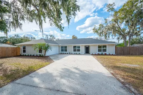 5190 Starling Dr, Mulberry, FL 33860