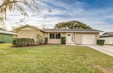 3903 Woodburn Loop W, Lakeland, FL 33813