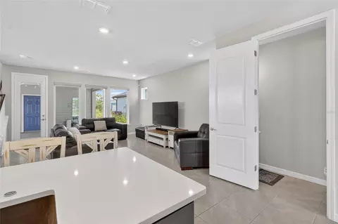 Entry Way - 3007 Mirage Pl, Saint Cloud, FL 34771 photo 5 of 15