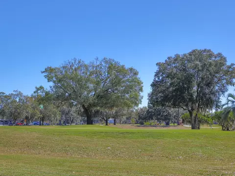 Exterior - 2140 E Main St, Bartow, FL 33830 photo 6 of 7