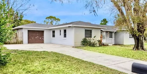 716 Avenue I NE, Winter Haven, FL 33881