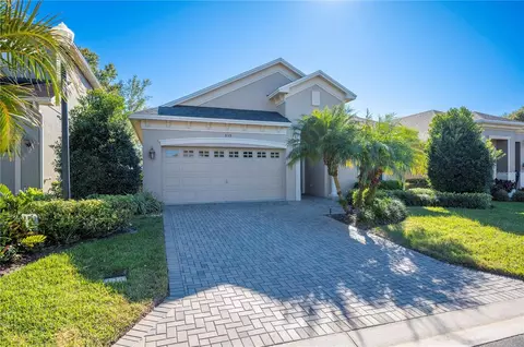 839 Christina Chase Dr, Lakeland, FL 33813