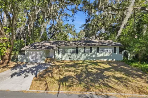 203 W Poinsettia St, Lakeland, FL 33803