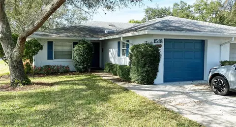 1518 Oakview Cir SE, Winter Haven, FL 33880