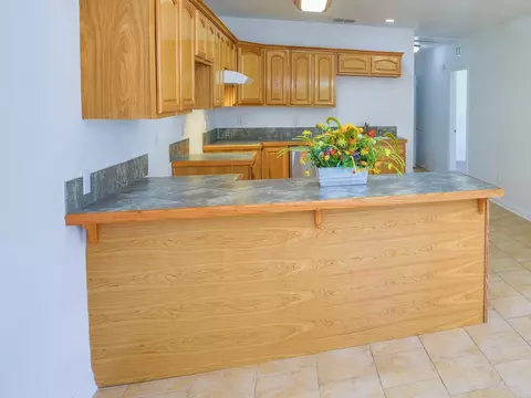 Kitchen - 610 Lyle Pkwy, Bartow, FL 33830 photo 5 of 5