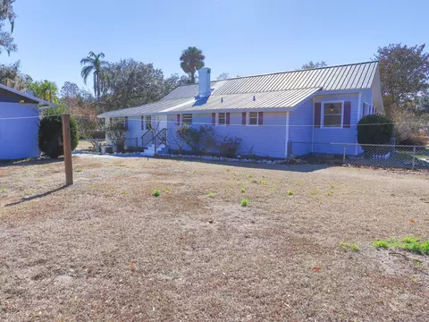 Exterior - 610 Lyle Pkwy, Bartow, FL 33830 photo 8 of 12