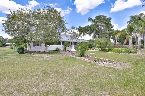 Exterior - 610 Lyle Pkwy, Bartow, FL 33830 photo 3 of 12