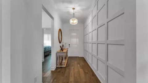 Entry Way - 12897 Bergstrom Bay Dr, Riverview, FL 33579 photo 2 of 11