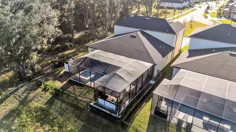 View/Area - 12897 Bergstrom Bay Dr, Riverview, FL 33579 photo 7 of 9