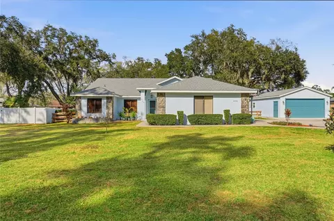 5729 Buck Run Dr, Lakeland, FL 33811