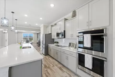 Kitchen - 14914 15th St E, Parrish, FL 34219 photo 2 of 4