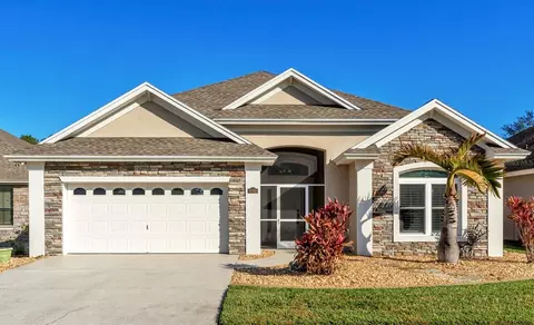 8288 Lake James Dr, Lakeland, FL 33810