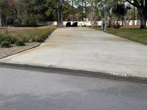 1141 Motorcoach Dr, Polk City, FL 33868