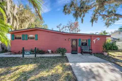2350 Lakeview Dr, Haines City, FL 33844