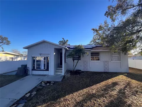 520 Fairhope Dr, Apollo Beach, FL 33572