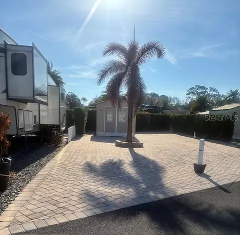 2520 Pine St #127, Clermont, FL 34714