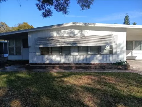 524 Oak Rdg W, Lakeland, FL 33801