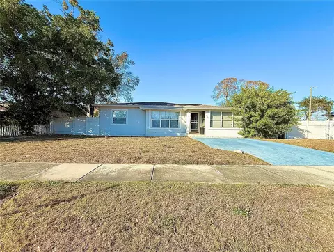 433 86th Ave N, Saint Petersburg, FL 33702