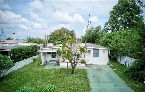 1750 Kent Dr, Sebring, FL 33870