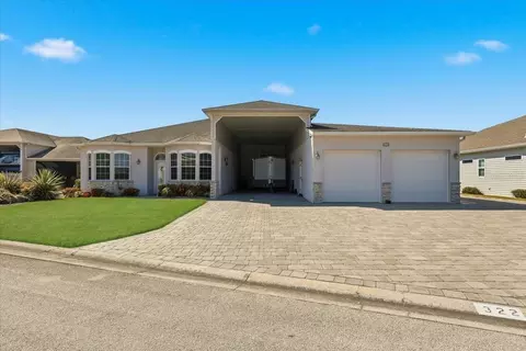 322 Travelers Dr, Polk City, FL 33868