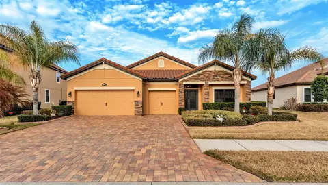 1929 Via Lago Dr, Lakeland, FL 33810