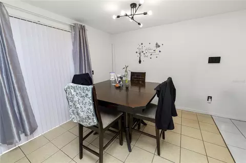Dining - 1040 Austin St, Bartow, FL 33830 photo 2 of 2