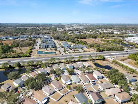 View/Area - 10534 Opus Dr, Riverview, FL 33579 photo 3 of 4