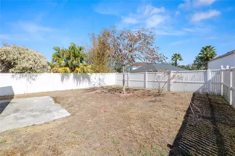 Exterior - 10534 Opus Dr, Riverview, FL 33579 photo 4 of 8