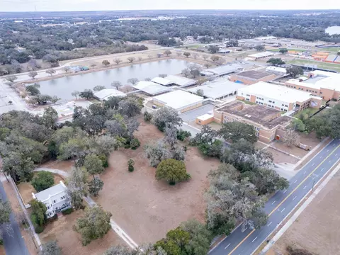 View/Area - 1095 S Broadway Ave, Bartow, FL 33830 photo 4 of 6