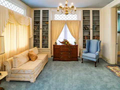 Living - 1095 S Broadway Ave, Bartow, FL 33830 photo 3 of 4