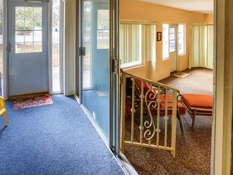 Entry Way - 1095 S Broadway Ave, Bartow, FL 33830 photo 3 of 4