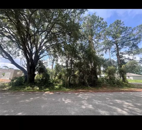 4021 Simca St, Sebring, FL 33872