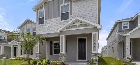 576 Mossy Wood Ln, Saint Cloud, FL 34771