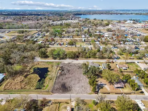 134 4th St, Winter Haven, FL 33880