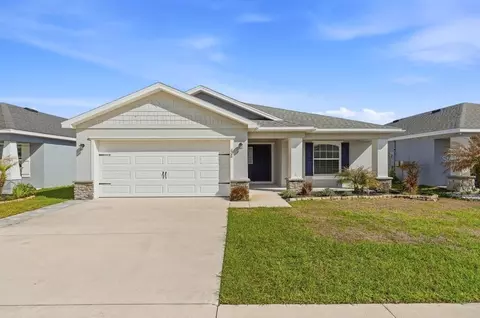 608 Vittorio Dr, Winter Haven, FL 33884