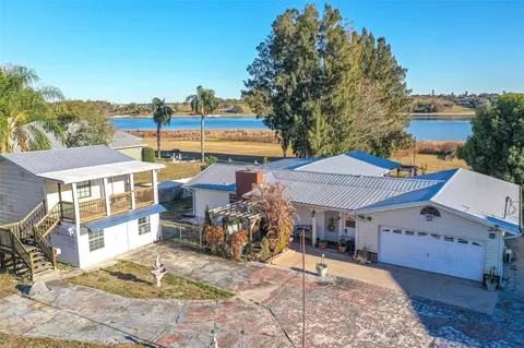 130 Ribbon Pkwy, Lake Wales, FL 33898