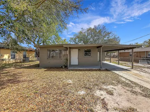319 Leta St, Auburndale, FL 33823