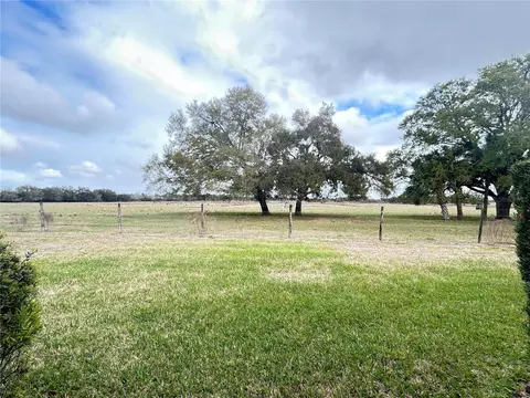 Exterior - 29 Enclave Dr, Winter Haven, FL 33884 photo 8 of 11