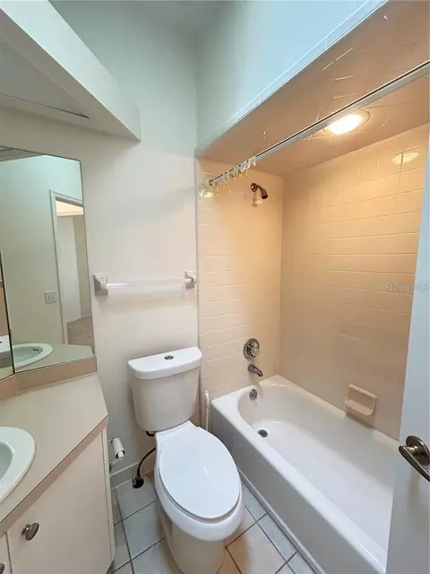Bath - 29 Enclave Dr, Winter Haven, FL 33884 photo 4 of 4