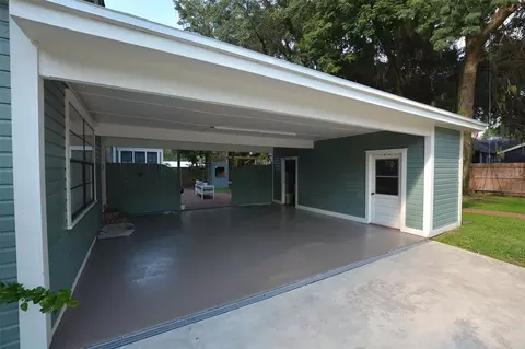 Exterior - 705 E Church St, Bartow, FL 33830 photo 17 of 26