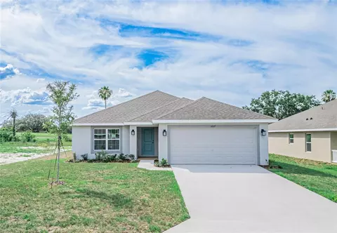 1227 Hickory Nut Dr, Lake Wales, FL 33898