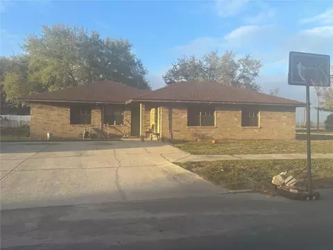 1332 Mitchell St, Lakeland, FL 33801