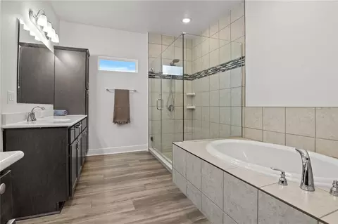 Bath - 14910 15th St E, Parrish, FL 34219 photo 1 of 3